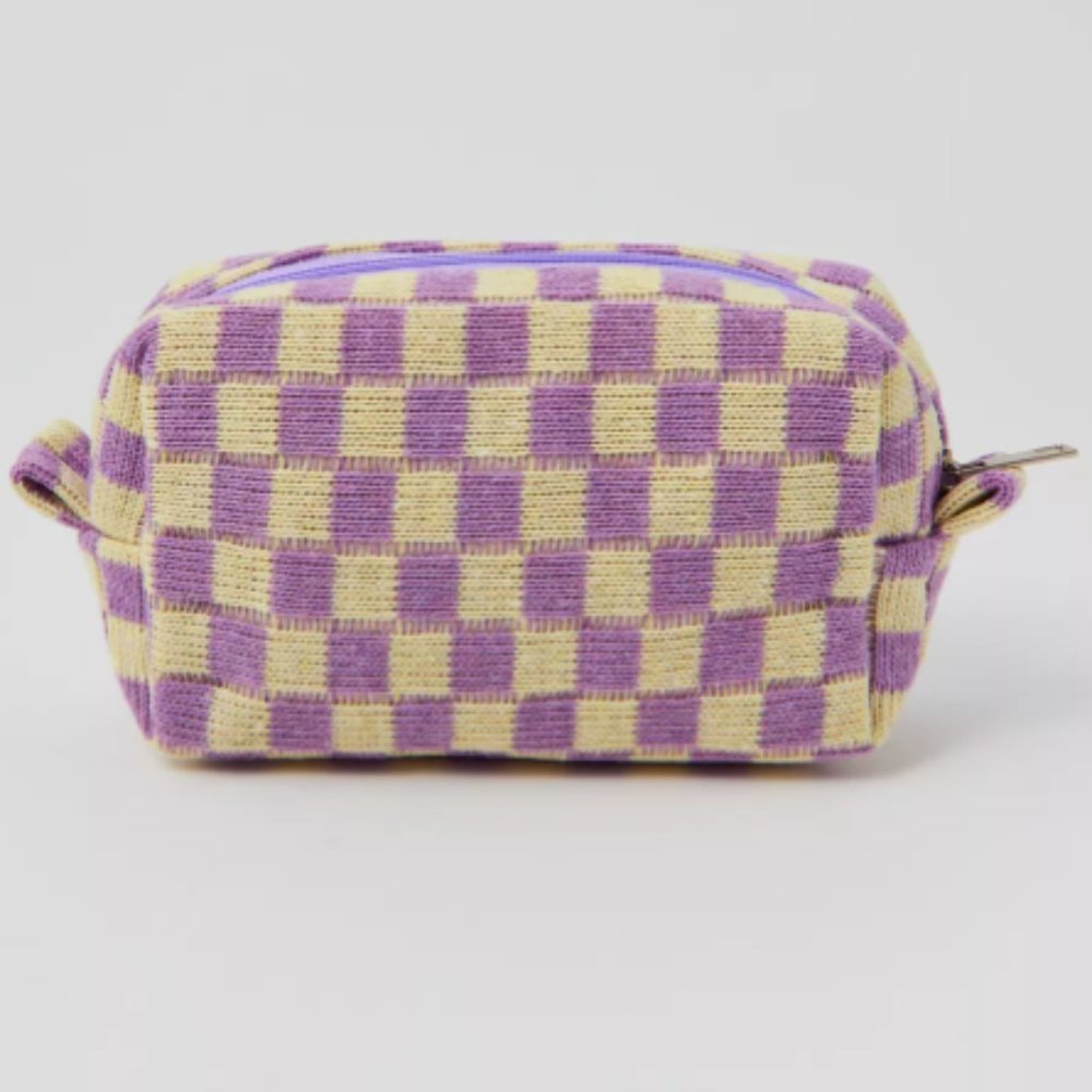 *** Retro Purple Checkered Pouch